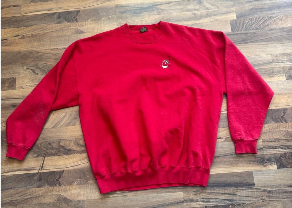 Cross Creek Cleveland Indians Crew Neck Size XXL